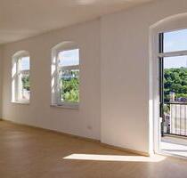 Südbalkon mit Panoramablick - Erstbezug nach energetischer Sanierung - Greiz