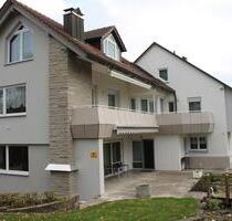 Sehr gepflegtes 4-Familien-Wohnhaus mit großem Gartengrundstück i - Crailsheim