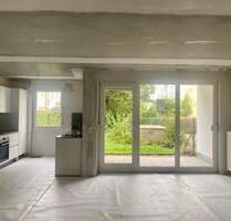 2-Zimmer-Wohnung mit Einbauküche und Mietergarten - Frankfurt am Main Kalbach