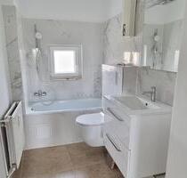 Charmante, helle 4-Zimmer-Wohnung mit Gartennutzung - Braunschweig Wabe-Schunter-Beberbach
