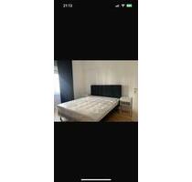 WG-Zimmer im Ostend ab 01.09 - 695,00 EUR Kaltmiete, in Frankfurt am Main (PLZ: 60314) Ostend