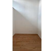 Erstbezug nach Renovierung- Barrierefreie 3Z.Wohnung in Koblenz