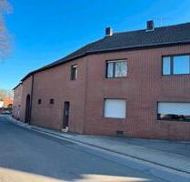 Privat Großzügiges Haus mit möglicher Einliegerwohnung - Aldenhoven