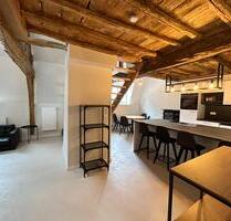 Wunderschöne kernsanierte 1,5 Zimmer Wohnung - mit Traumblick auf das Rathaus Aachens