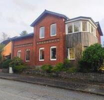 Helle 5-Zimmer Altbau Wohnung Eckernförde Borby zu vermieten