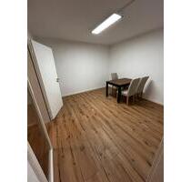 Neugründung WG Zimmer in 3er WG - neu renoviert - vollmöbeliert - Marburg