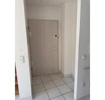 Helle 3 Zimmerwohnung mit Garage, Garten und Keller - Ludwigshafen am Rhein Ludwigshafen-Hemshof