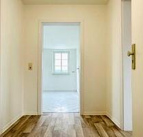 Sonniger Grundriss! - 418,00 EUR Kaltmiete, ca.  62,83 m² in Freital (PLZ: 01705)