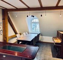 Möblierte Wohnung im Zentrum - 996,00 EUR Kaltmiete, in Erfurt (PLZ: 99084)