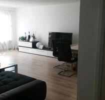 Helle warme 3 Zimmer Wohnung mit Garage+Keller zu vermieten. - Künzelsau