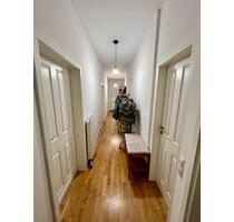 Sanierter Altbau, 3 Zimmer, 80qm in STG-Süd ab 15.6. oder 1.7. - Stuttgart Stuttgart-Süd