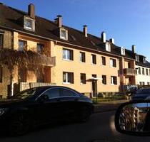 1. OG + 3 Zimmer + Tageslichtbad + Gartennutzung - Gelsenkirchen Gelsenkirchen-West