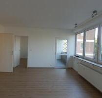 Von Privat: Neu renovierte Wohnung 4 ZKB 100 m2 - Bitburg