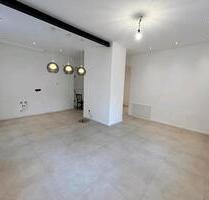 Wohnung Top Renoviert - 1.200,00 EUR Kaltmiete, in Nürnberg (PLZ: 90459) Rabus
