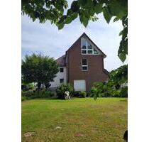 Mehrfamilienhaus (263m2) - Garten, Keller, Carport, 3 Wohnungen - Herford Falkendiek