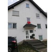 90 qm 3 Zimmer Balkon Küche Diele Bad - Bornheim