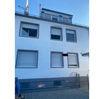 Dachgeschosswohnung - 800,00 EUR Kaltmiete, ca.  55,00 m² in Ingolstadt (PLZ: 85057) Friedrichshofen-Hollerstauden