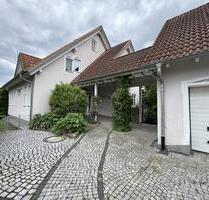 Stilvoll wohnen auf höchstem Niveau – Exklusives Einfamilienhaus - Uettingen