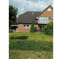 Schöne 3-Zimmer-EG-Wohnung mit Garten, Terrasse & Carport in Groß - Großenwiehe