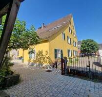 Wohnen im Alten Rathaus - 1.200,00 EUR Kaltmiete, in Efringen-Kirchen (PLZ: 79588)
