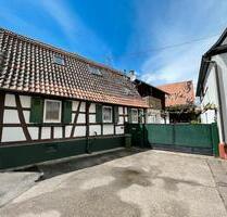 Grundstück mit Einfamilienhaus im Großraum Karlsruhe sanierungsbe - Hagenbach