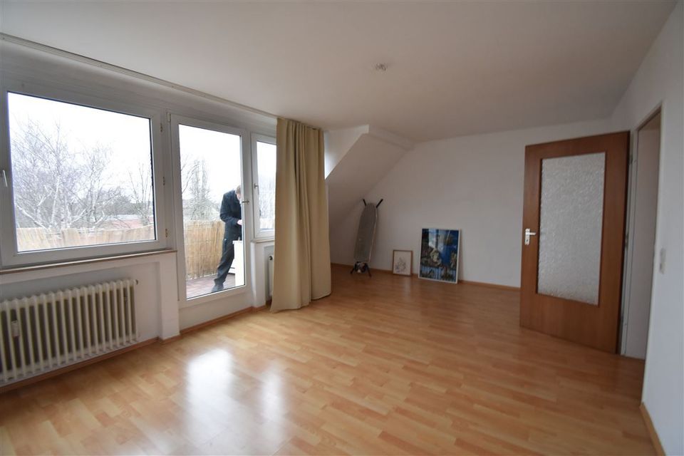 Singles Aufgepasst! Apartment mit Balkon in ruhiger Lage - Düsseldorf Heerdt