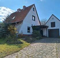 Freistehendes Einfamilienhaus in Hehlingen mit großem Obstgarten - Wolfsburg Almke