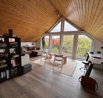 Wunderschöne geräumige Dachgeschosswohnung in Giesen
