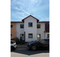 Gut geschnittenes Reihenhaus in Salzgitter-Lebenstedt