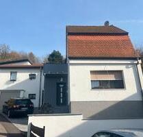 1 Familie Haus - 480.000,00 EUR Kaufpreis, ca.  120,00 m² in Mühlhausen (PLZ: 69242)