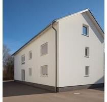 2-Zimmer 63 m² DG-Wohnung ab sofort zu vermieten - Titisee-Neustadt