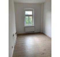 3 Raum Wohnung in ruhiger Lage 2. OG rechts mit Balkon - Freiberg