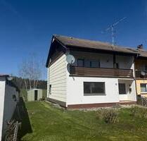 Sonniges Reiheneckhaus - 285.000,00 EUR Kaufpreis, ca.  140,00 m² in Eschbronn (PLZ: 78664)