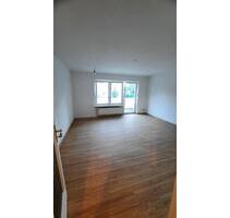 3-Zimmer-Wohnung mit Garten und Tiefgaragen (Kernsaniert) - München Ramersdorf-Perlach