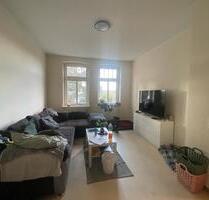 Gemütliche 2-Zimmer-Wohnung mit Einbauküche & Treppenlift - Sülzetal