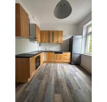 Exklusives WG- Dp-Zi. im hist. Gebäude – für AkademikerSingles - Mannheim Käfertal