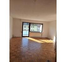 3 Zimmer Wohnung - 1.130,00 EUR Kaltmiete, ca.  110,00 m² in Rodgau (PLZ: 63110)