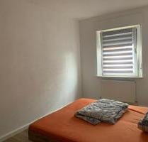 Leeres WG Zimmer in 3er WG - 300,00&nbsp;EUR Kaltmiete, ca.&nbsp; 18,00&nbsp;m&sup2; in Bayreuth (PLZ: 95444) City