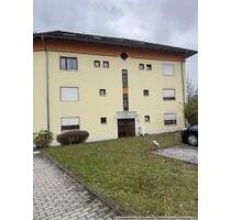 Schöne helle DG Wohnung mit Loggia - Plattling