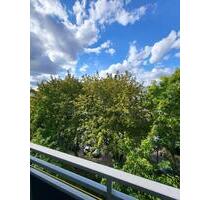 Helle 2-RW mit sonnigem Balkon - ideal für Singles oder Pärchen - Tageslichtbad - separate Küche - Magdeburg Leipziger Straße