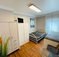 Zimmer im Zentrum Monteurzimmer Ferienwohnung - Idar-Oberstein