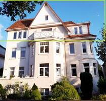 Sonnige 4-Zimmer Wohnung in Bad Nenndorf mit EBK, Balkon, Garage