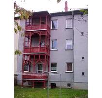 2 Raum Wohnung mit EBK, Balkon und Eckwanne, ruhig + zentral - Naumburg (Saale)