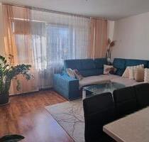 WG geeignete helle Wohnung in Uninähe Duisburg Neudorf