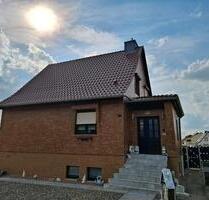 Einfamilienhaus mit Einliegerwohnung - Oschersleben (Bode)