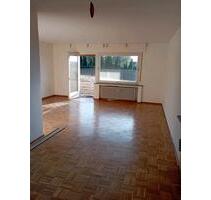 4,5 Zi. Wohnung, Kaltmiete = - 750,00 EUR Kaltmiete, in Rinteln (PLZ: 31737)