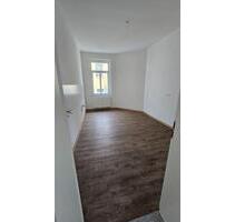 2- und 2,5 Zimmer-Wohnung in Halberstädter Straße – saniert mit Balkon und modernem Bad! - Magdeburg Leipziger Straße