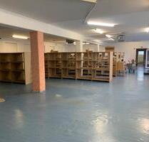 Halle zentrumsnah in Plattling - 1.000,00 EUR Kaltmiete, in Plattling (PLZ: 94447)