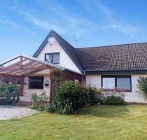 Modernisiertes EFH mit großem Grundstück, Glas-Terrasse & Sauna - Schiffdorf