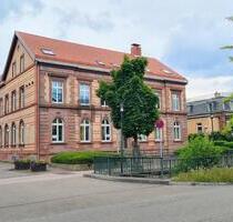 Historisches Juwel in Bestlage – Vielseitige Gewerbefläche mit Charme in der Bühler Innenstadt